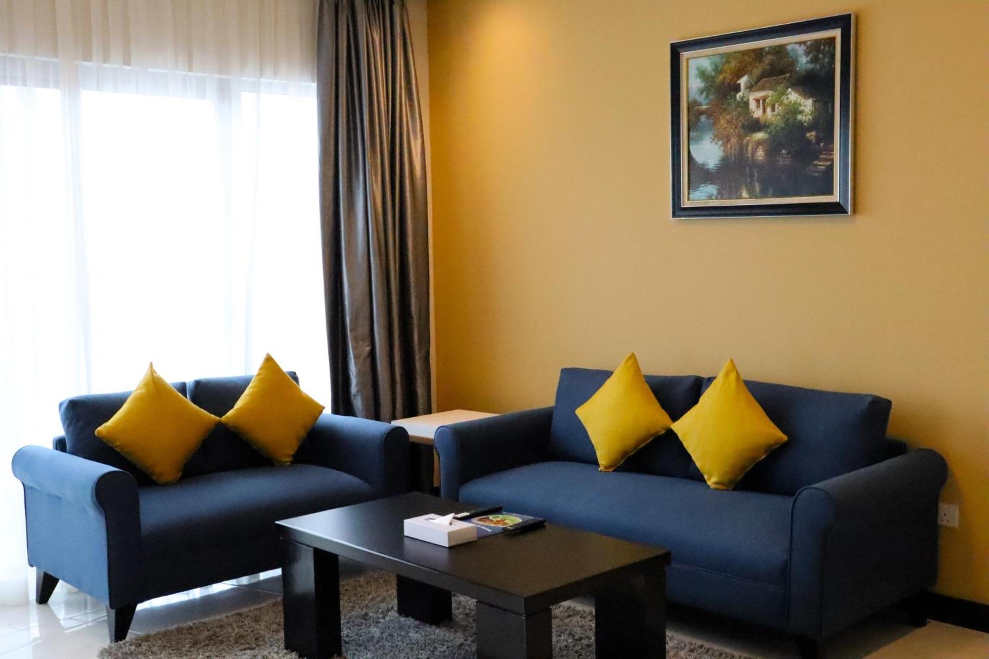 Loumage Suites And Spa Manama Exterior foto